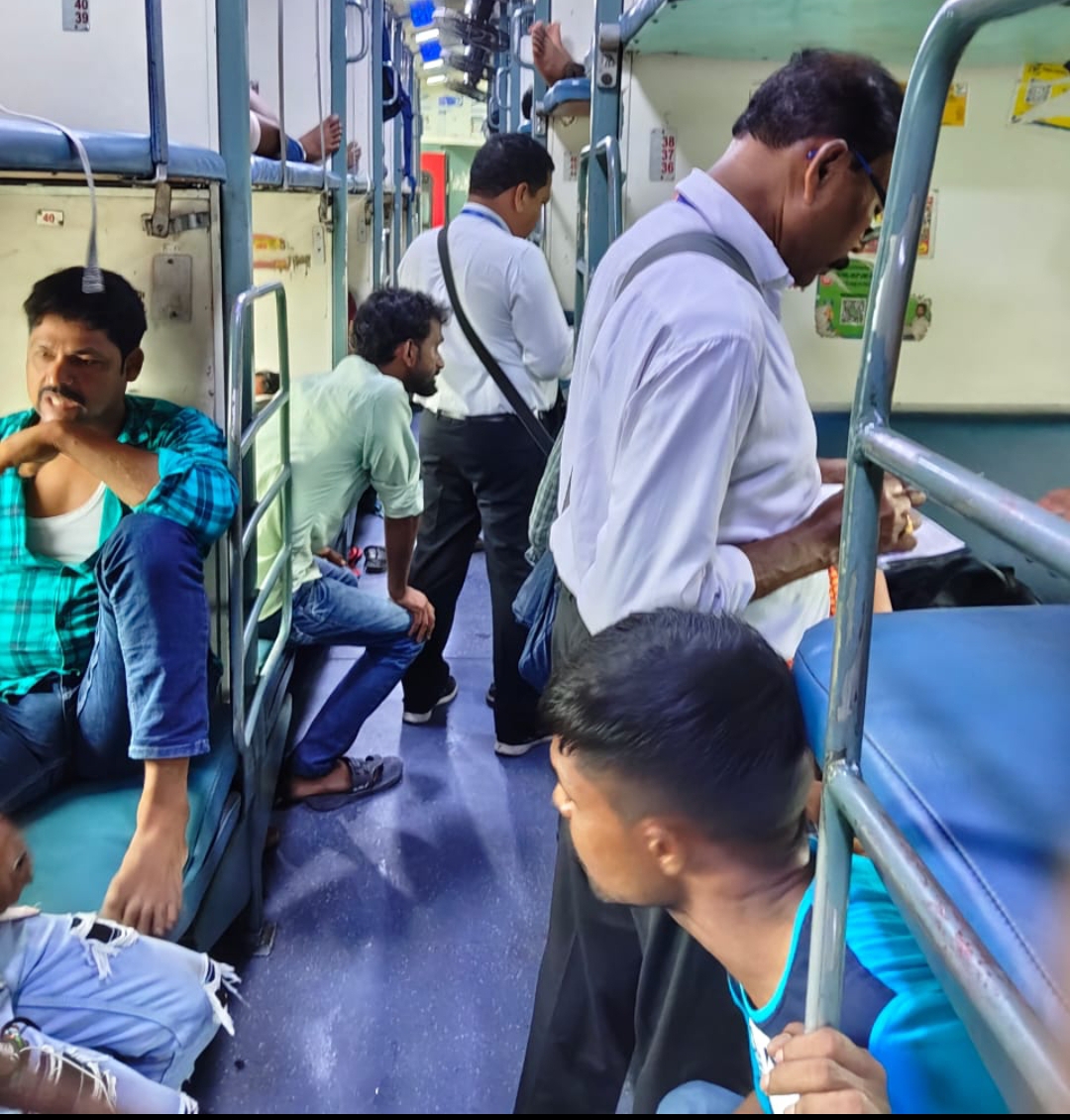 Screenshot_2025-11-02-06-46-00-129-edit_com.whatsapp